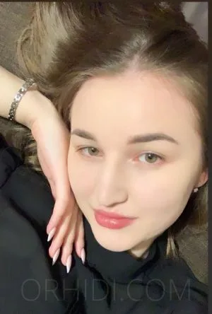 Alina escort Leipzig