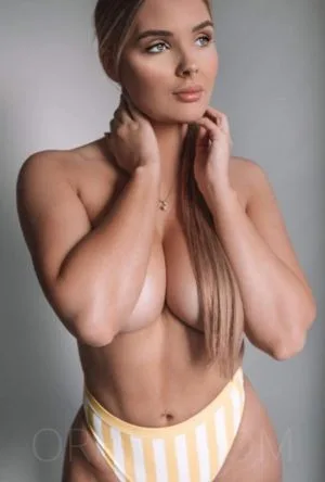Margo escort Leipzig