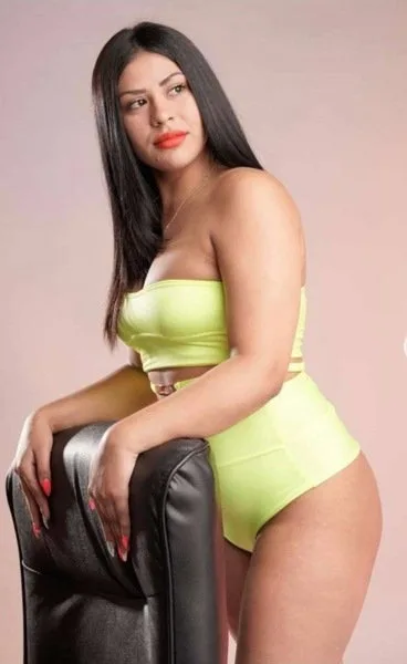 Julia Kleine Herbertstr escort Leipzig