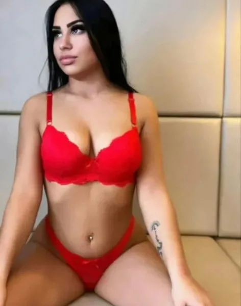 Erika Neu escort Leipzig
